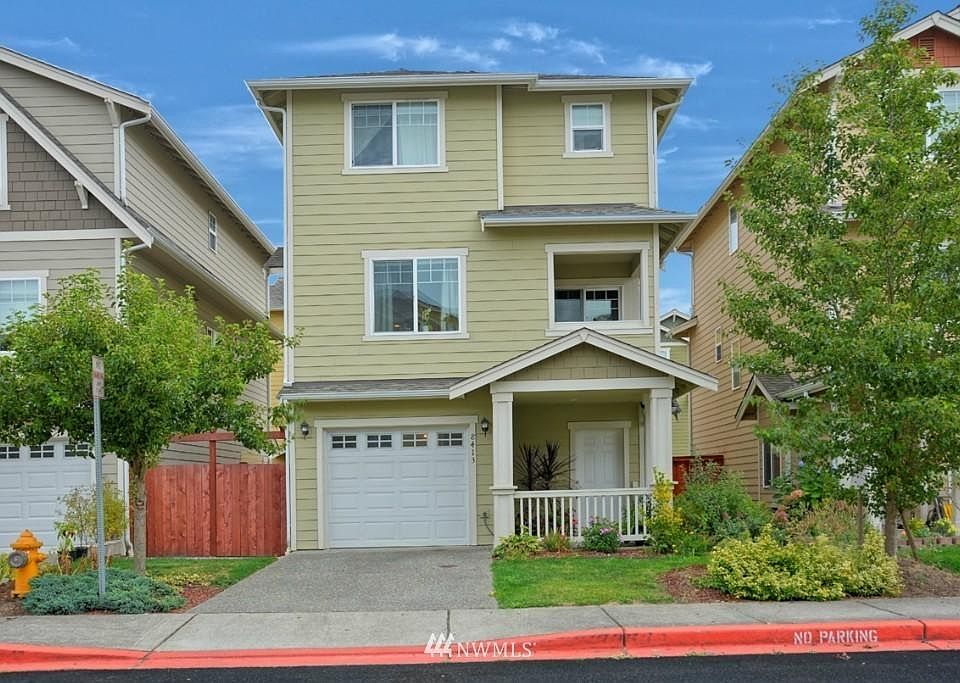 1st image of 8413 41st Dr NE