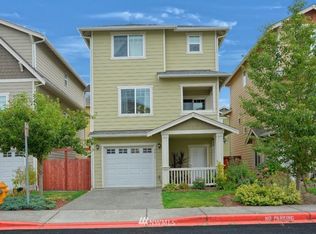 8413 41st Dr NE, Marysville, WA 98270