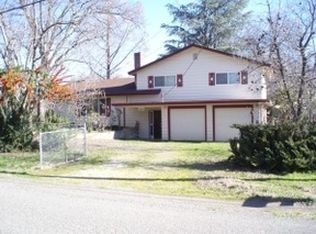 2925 Smith Ave, Shasta Lake, CA 96019