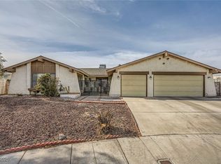 1688 Crest Ave, Paradise, NV 89119