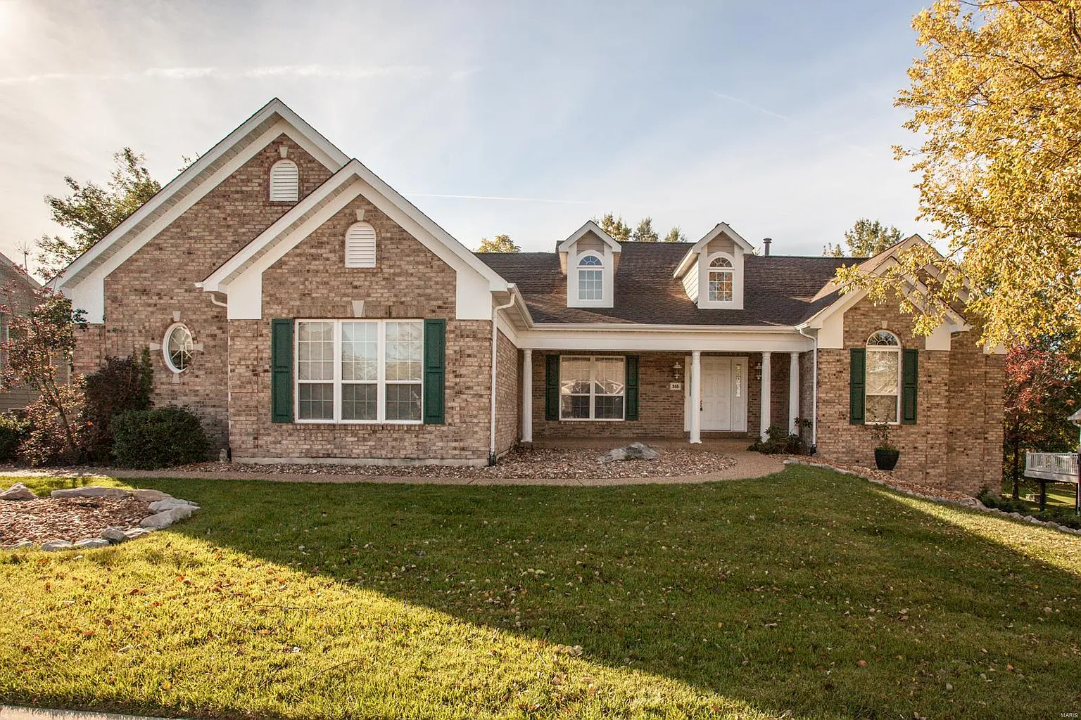 245 Greenburn Dr photo 1