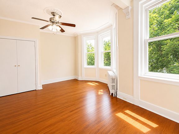2nd image of 118 Booraem Ave APT 3