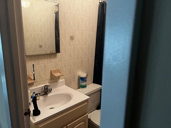 4th image of 21116 41st Ave Floor 1