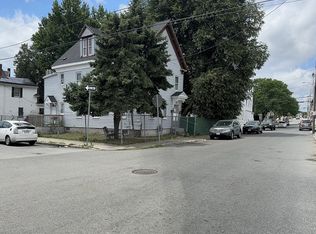 54 Center St, Lawrence, MA 01841