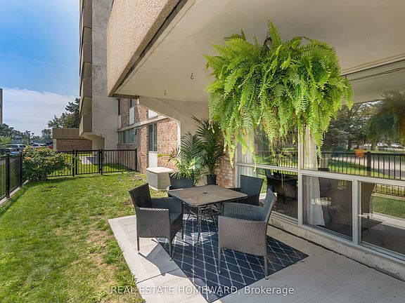3rd image of 120 Dundalk Dr #105