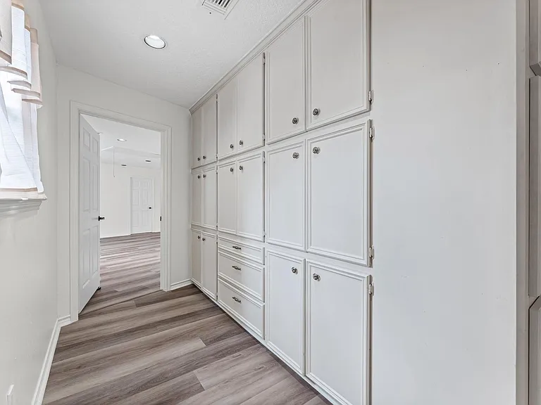 110 Shadow Wood Dr — Photo 29