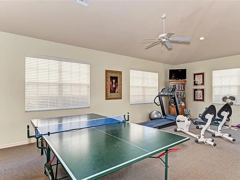 400 Mirabella Cir #201 — Photo 27