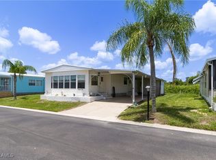 21 Aloe St, Alva, FL 33920