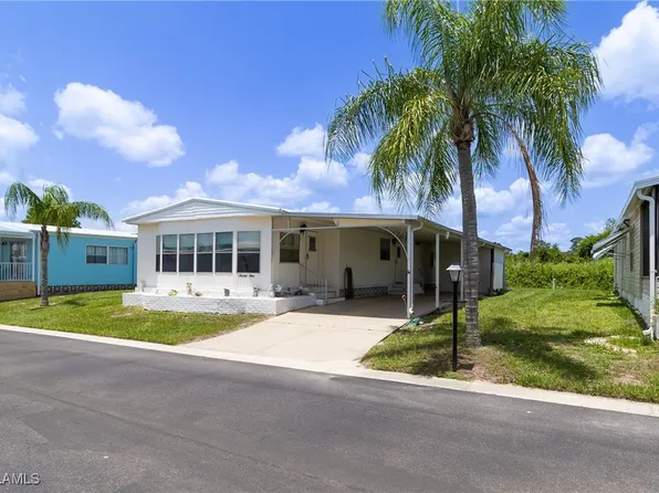 21 Aloe St, Alva, FL 33920