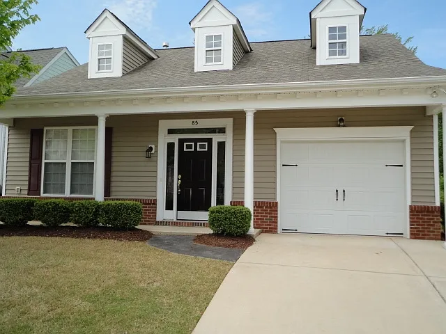 85 Tuscarora Ln — Photo 1