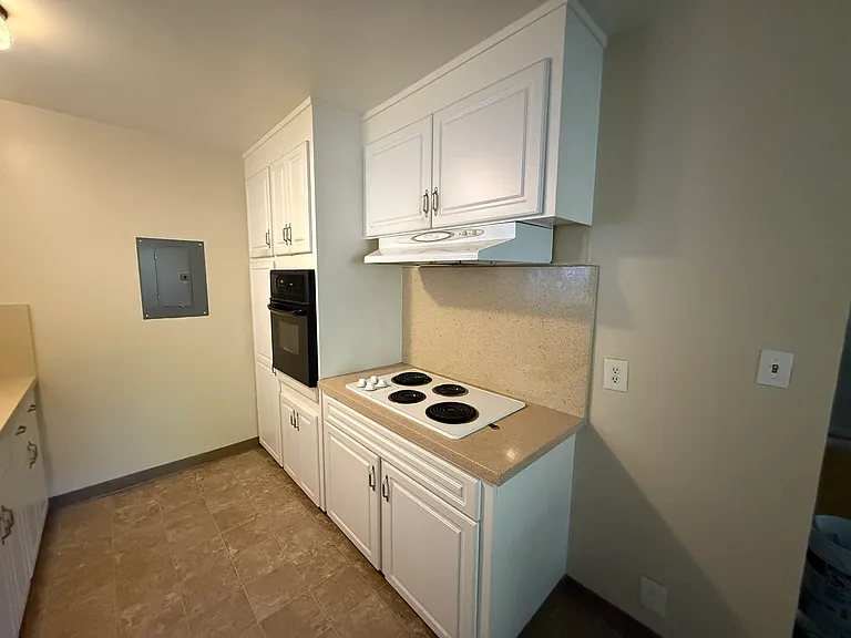 3014 Huff Ave #6 — Photo 3