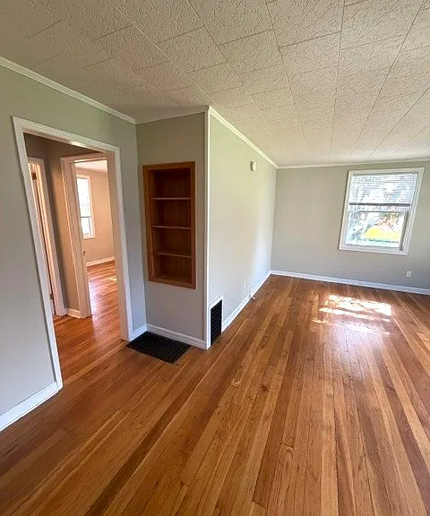106 Margaret St #B — Photo 7