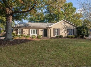 6320 Mock Orange Dr, Charlotte, NC 28277