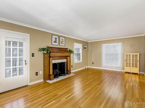 4th image of 233 Wisteria Dr