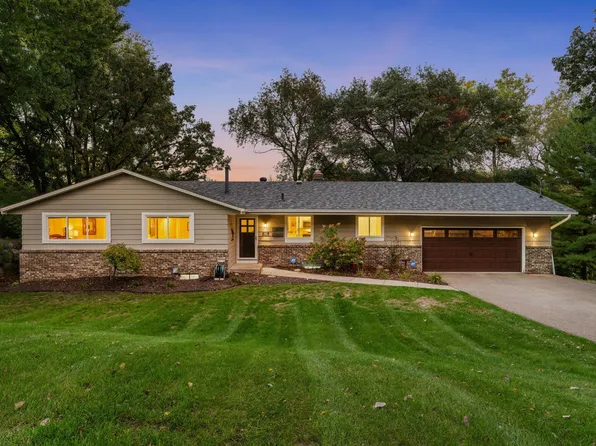 230 Maple Island Rd, Burnsville, MN 55306