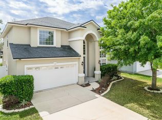 3679 Middlebrook Dr, Orange Park, FL 32065