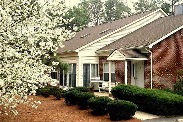 1st image of 18D Pinehurst Manor