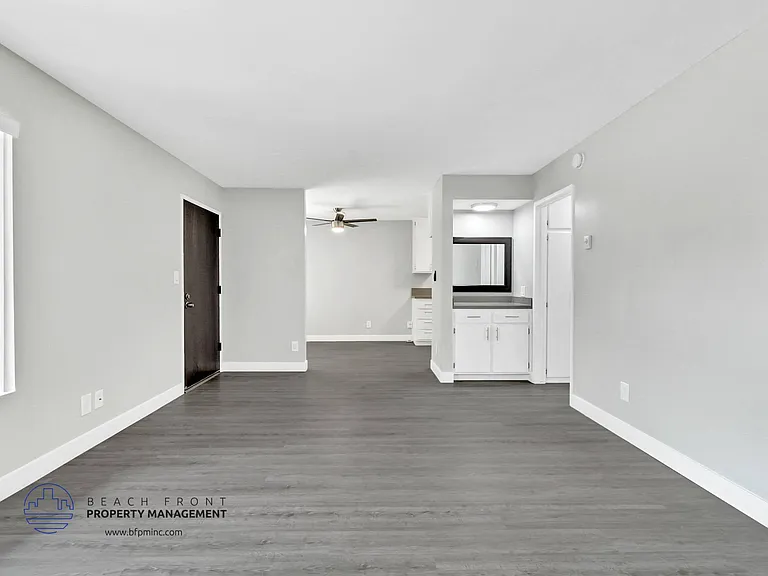 910 Enterprise Avenue — Photo 14