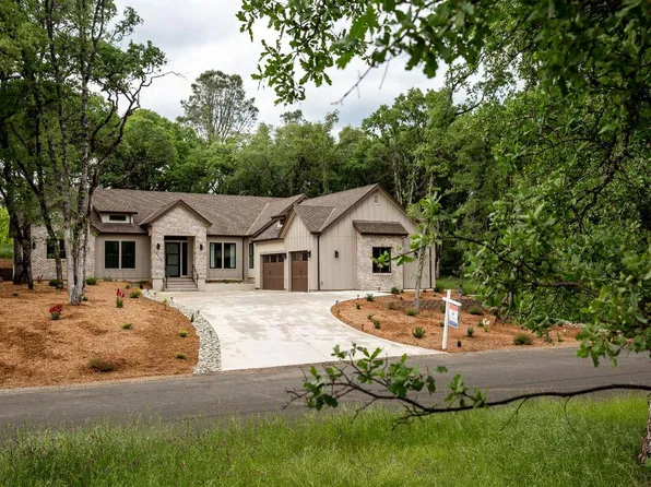 13041 Austin Forest Cir, Auburn, CA 95602
