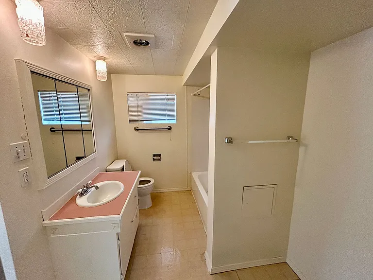 1817 Leland Dr — Photo 4