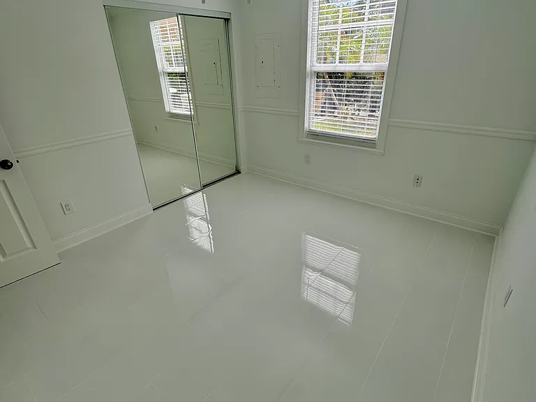 1409 Florida Ave — Photo 4