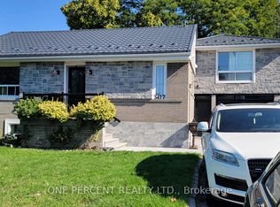3417 Palgrave Rd, Mississauga, ON L5B 1V9