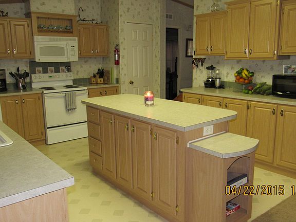 4th image of 252 Barbary Dr