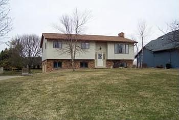 1st image of 4855 Spruce St