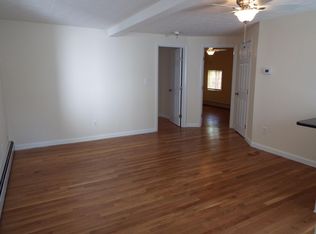 145 Bradford St APT 1F, Bristol, RI 02809