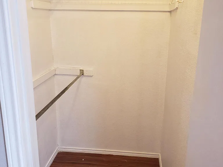 940 S Old Orchard Ln — Photo 14