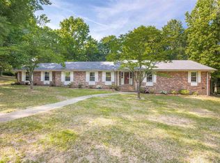 9 Timber Ln, Greenville, SC 29609
