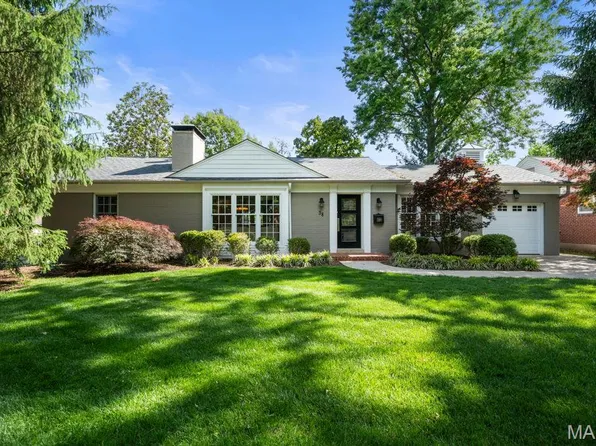 38 Whitehall Ct, Saint Louis, MO 63144