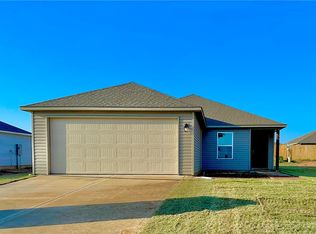 3304 E Hagen St, Siloam Springs, AR 72761