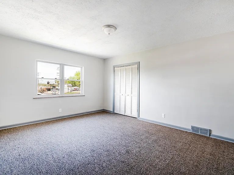 3143 Mahoning Ave #A — Photo 15