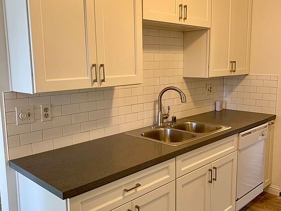 3rd image of 3591 Quail Lakes Dr APT 166