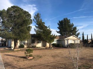 15395 Erie Rd, Apple Valley, CA 92307