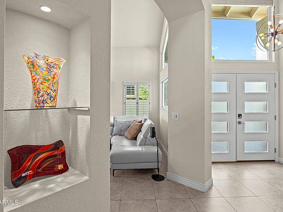 5th image of 9665 E SUTTON Drive