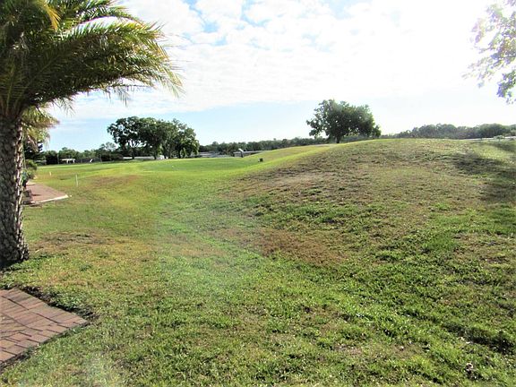 4th image of 2030 Saint George Dr