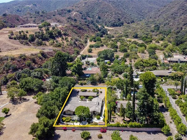 4308 Crown Ranch Rd, Corona, CA 92881