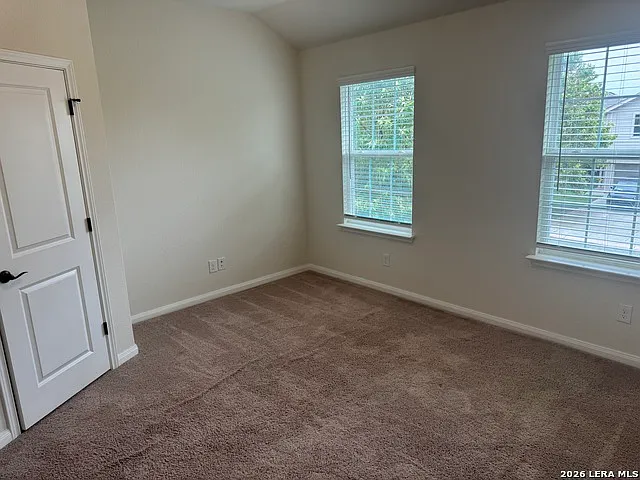 10318 Lynwood Br — Photo 6