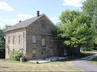 13909 Lincoln Rd, Morrison, IL 61270