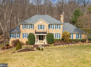 11288 Chinn House Dr, Fairfax Station, VA 22039
