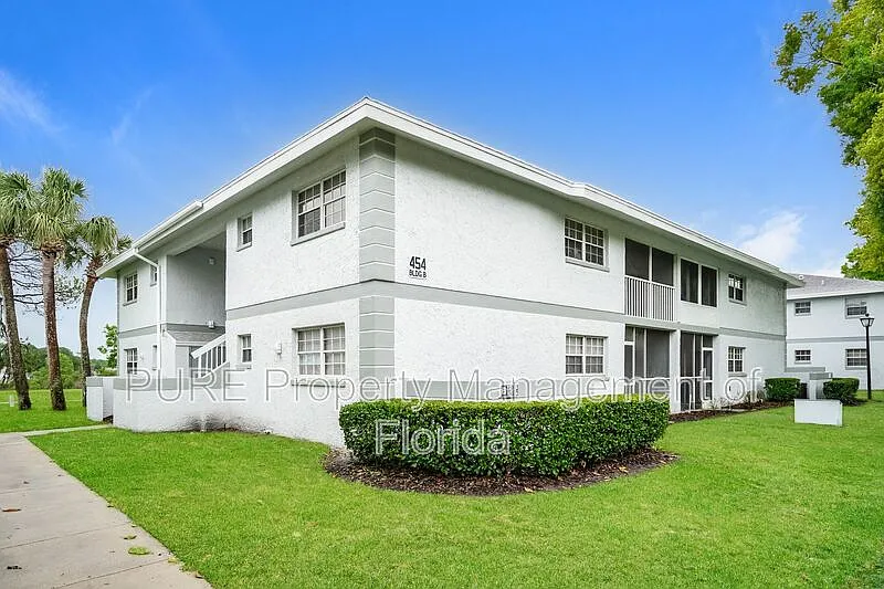 454 Fairways Cir #B204