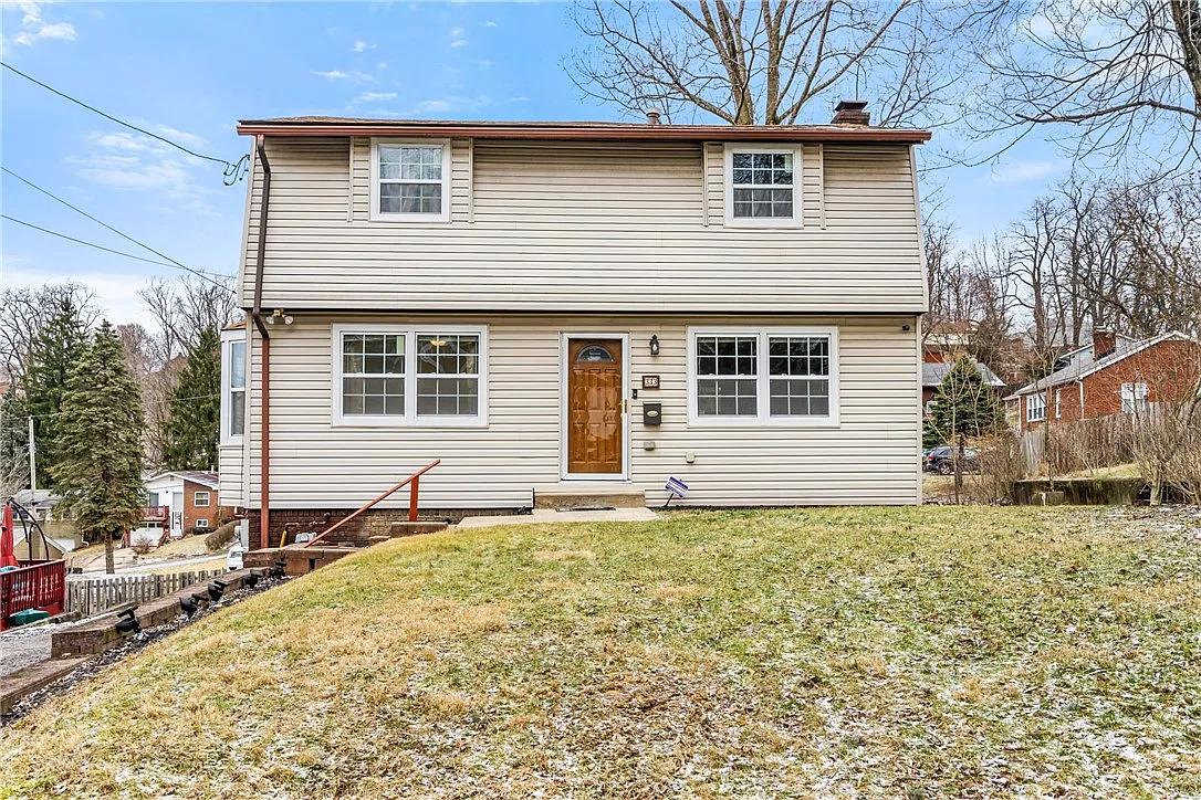 333 Lennox Dr photo 1