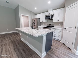 202 Coral Farms Rd, Florahome, FL 32140