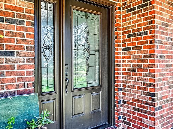 5th image of 1000 Cedar Ridge Drive