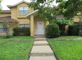 1602 Jacaman Rd APT 10, Laredo, TX 78041