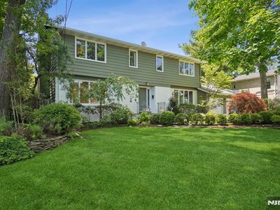 12 Egan Pl, Englewood Cliffs, NJ, 07632