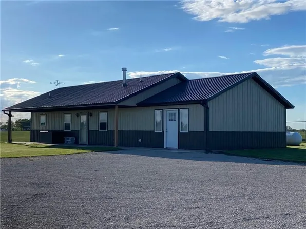 44918 E 176th St, Rayville, MO 64085