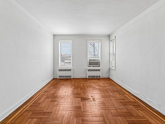 4th image of 111-39 76th Rd APT D8